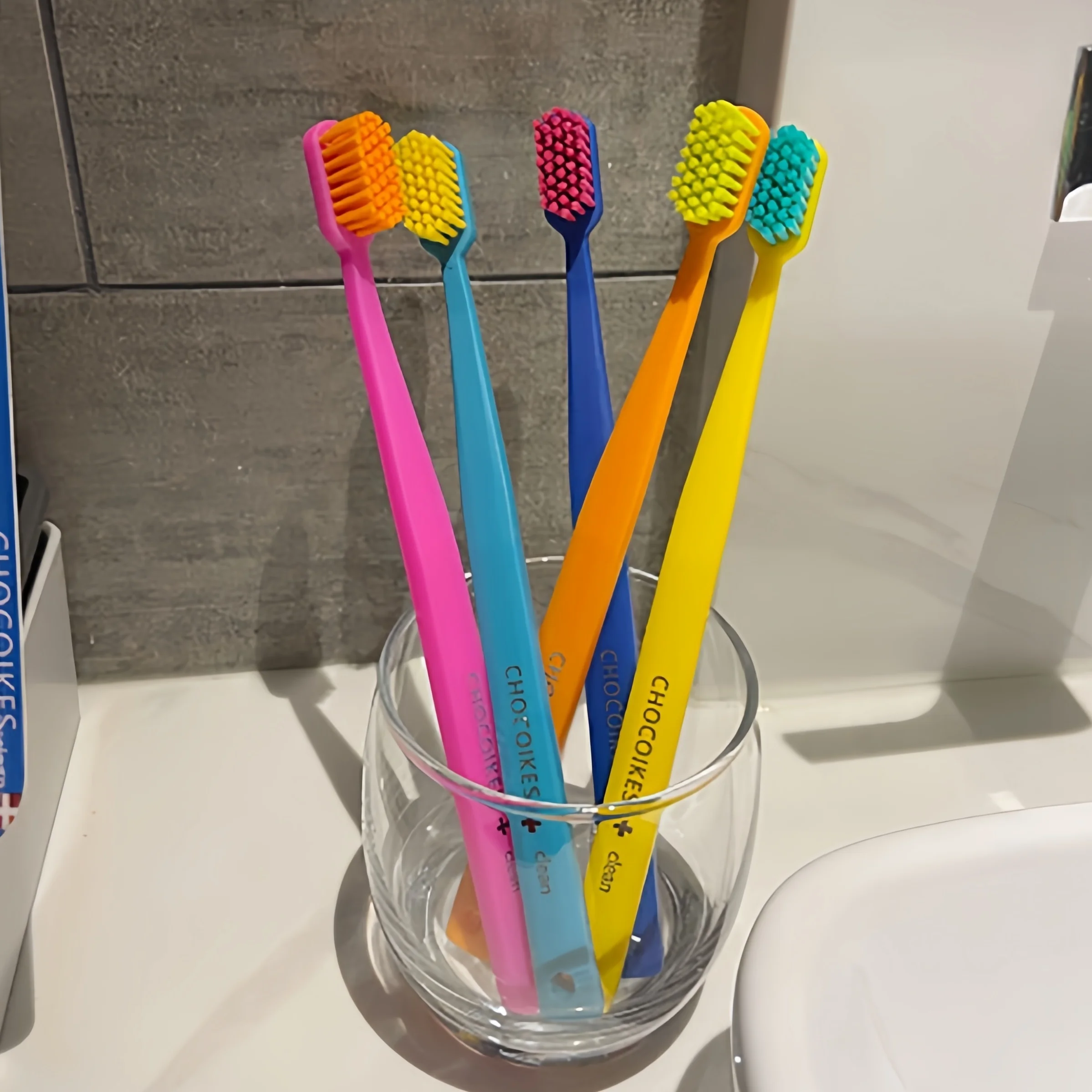 5 упаковок шоколадных швейцарс – обзор и цена Bamboo Toothbrush Set